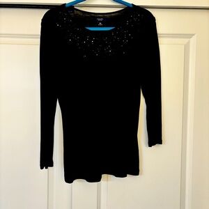 Chaps L Black partial sequined 3/4 sleeve top 
100% Viscose